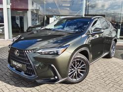 Groen Gebruikt 2025 Lexus NX450h+ Luxury Line SUV | € 56.995 (Eerlijke prijs)
