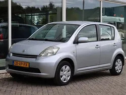 Grijs Gebruikt 2007 Daihatsu Sirion Hatchback | € 1.950 (Goede deal)