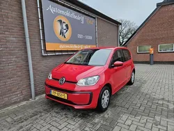 Rood Gebruikt 2017 VW up! move up! Hatchback | € 4.995 (Super prijs)
