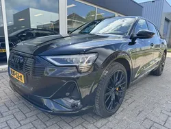 Zwart Gebruikt 2022 Audi e-tron Black Edition SUV | € 55.950