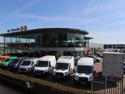 Oranje Gebruikt 2020 Opel Corsa Edition Hatchback | € 10.940 (Goede deal)