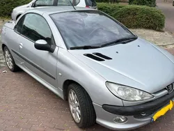 Zilver Gebruikt 2003 Peugeot 206 Cabriolet | € 1.850 (Eerlijke prijs)