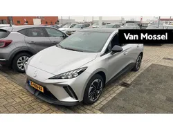 Grijs Gebruikt 2023 MG MG4 EV Luxury Hatchback | € 24.495 (Eerlijke prijs)