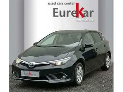 Zwart Gebruikt 2017 Toyota Auris Comfort Sedan | € 13.990