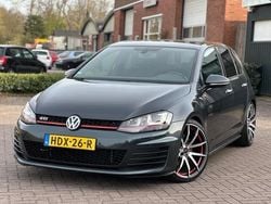 Zwart Gebruikt 2013 VW Golf VII GTI Hatchback | € 14.999 (Eerlijke prijs)