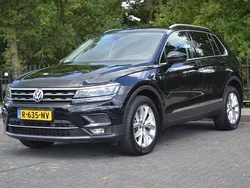 Zwart Gebruikt 2018 VW Tiguan Highline SUV | € 26.898 (Eerlijke prijs)