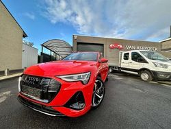 Rood Gebruikt 2021 Audi e-tron S-Line SUV | € 59.900