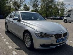 Grijs Gebruikt 2015 BMW 320 Luxury Line Sedan | € 9.250 (Goede deal)