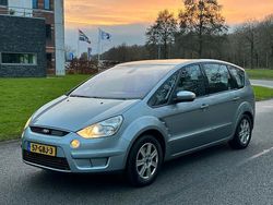 Gebruikt 2008 Ford S-MAX S MPV | € 1.950