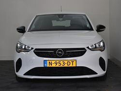 Wit Gebruikt 2021 Opel Corsa Edition Hatchback | € 13.750 (Iets duurder)