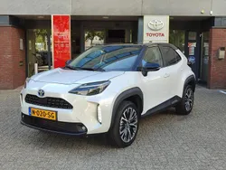 Wit Gebruikt 2021 Toyota Yaris Cross Executive SUV | € 29.339 (Eerlijke prijs)
