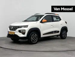 Wit Gebruikt 2022 Dacia Spring Comfort Plus Hatchback | € 11.430 (Eerlijke prijs)