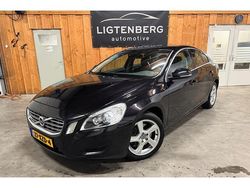 Zwart Gebruikt 2010 Volvo S60 Momentum Sedan | € 9.999 (Eerlijke prijs)
