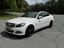 Wit Gebruikt 2011 Mercedes C180 Coupé | € 10.950 (Iets duurder)