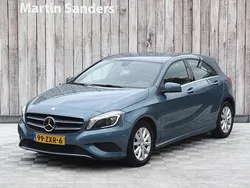 Blauw Gebruikt 2013 Mercedes A180 Ambition Hatchback | € 10.950 (Eerlijke prijs)