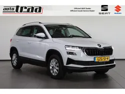 Wit Gebruikt 2024 Skoda Karoq Business Line SUV | € 33.750 (Super prijs)