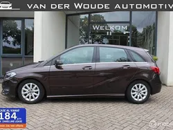 Bruin Gebruikt 2018 Mercedes B180 Business MPV | € 13.500 (Goede deal)
