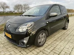 Zwart Gebruikt 2011 Renault Twingo Collection Hatchback | € 3.950 (Eerlijke prijs)
