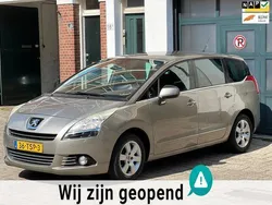 Grijs Gebruikt 2012 Peugeot 5008 MPV | € 3.390 (Eerlijke prijs)