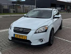Wit Gebruikt 2011 Kia Ceed MPV | € 4.150 (Goede deal)