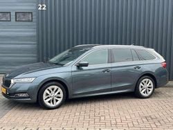 Grijs Gebruikt 2021 Skoda Octavia Business Line Stationwagen | € 14.950 (Goede deal)