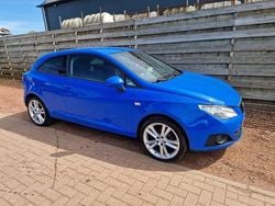 Blauw, metallic lak Gebruikt 2009 Seat Ibiza SC Sport Hatchback | € 4.450 (Iets duurder)