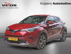Rood, metallic lak Gebruikt 2019 Toyota C-HR Executive SUV | € 19.950 (Eerlijke prijs)