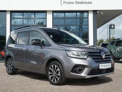 Grijs metallic Gebruikt 2022 Renault Kangoo MPV | € 32.950 (Iets duurder)