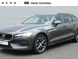 Grijs Gebruikt 2021 Volvo V60 Momentum Stationwagen | € 28.950 (Goede deal)