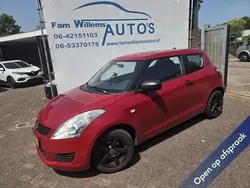 Rood Gebruikt 2012 Suzuki Swift Hatchback | € 3.993 (Super prijs)