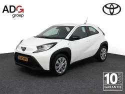Wit Nieuw 2025 Toyota Aygo Play Hatchback | € 21.250 (Eerlijke prijs)