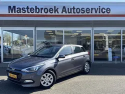 Grijs Gebruikt 2018 Hyundai i20 Comfort Hatchback | € 11.950 (Eerlijke prijs)