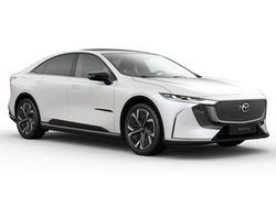 Wit Nieuw 2025 Mazda 6e Takumi-Line Sedan | € 43.299 (Eerlijke prijs)