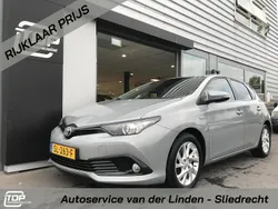 Grijs Gebruikt 2018 Toyota Auris Hybrid Hatchback | € 16.450 (Eerlijke prijs)