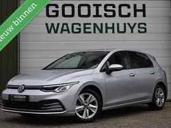 Grijs Gebruikt 2023 VW Golf VIII Business Hatchback | € 21.800 (Goede deal)