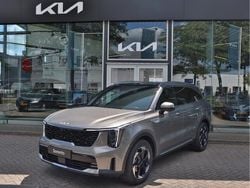 Zwart Nieuw 2025 Kia Sorento 3 SUV | € 64.532 (Eerlijke prijs)