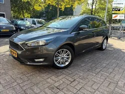 Grijs, metallic lak Gebruikt 2018 Ford Focus Trend Stationwagen | € 14.750 (Goede deal)