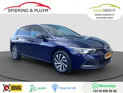 Blauw Gebruikt 2021 VW Golf VIII Style Hatchback | € 24.190 (Goede deal)