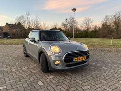 Grijs Gebruikt 2017 Mini Cooper Salt Hatchback | € 14.700 (Eerlijke prijs)