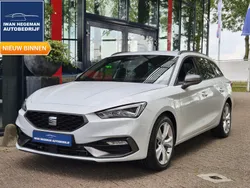 Wit Gebruikt 2022 Seat Leon FR Stationwagen | € 24.990 (Eerlijke prijs)