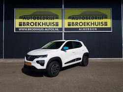 Wit Gebruikt 2022 Dacia Spring Comfort Hatchback | € 6.250