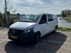 Wit Gebruikt 2020 Mercedes V220 MPV | € 14.750