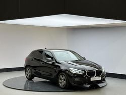 Zwart Gebruikt 2020 BMW 118 Executive Hatchback | € 20.930 (Super prijs)
