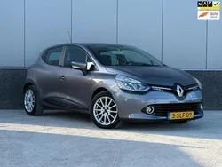 Grijs Gebruikt 2014 Renault Clio IV Expression Hatchback | € 4.150 (Duur)