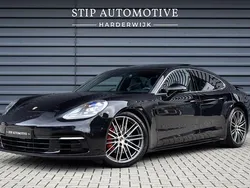 Zwart, metallic lak Gebruikt 2017 Porsche Panamera Sport Sedan | € 69.900