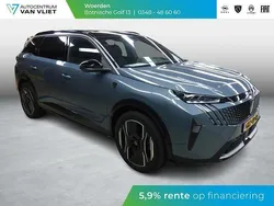 Blauw Gebruikt 2024 Peugeot e-5008 Avantage SUV | € 43.890 (Goede deal)