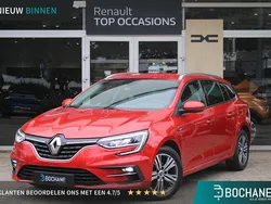 Rood Gebruikt 2022 Renault Mégane GrandTour Intens Stationwagen | € 18.545 (Goede deal)