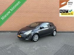 Grijs Gebruikt 2012 Opel Corsa Cosmo Hatchback | € 4.195 (Goede deal)