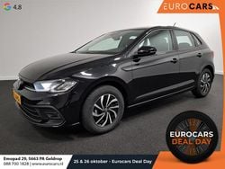 Zwart Gebruikt 2022 VW Polo Life Hatchback | € 18.290 (Goede deal)