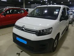 Wit Gebruikt 2020 Citroën Berlingo PureTech MPV | € 16.600 (Super prijs)